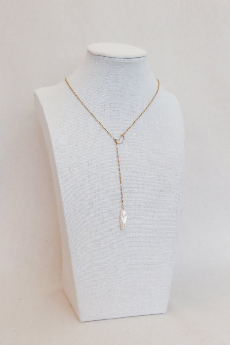 Under the Moon Lariat
