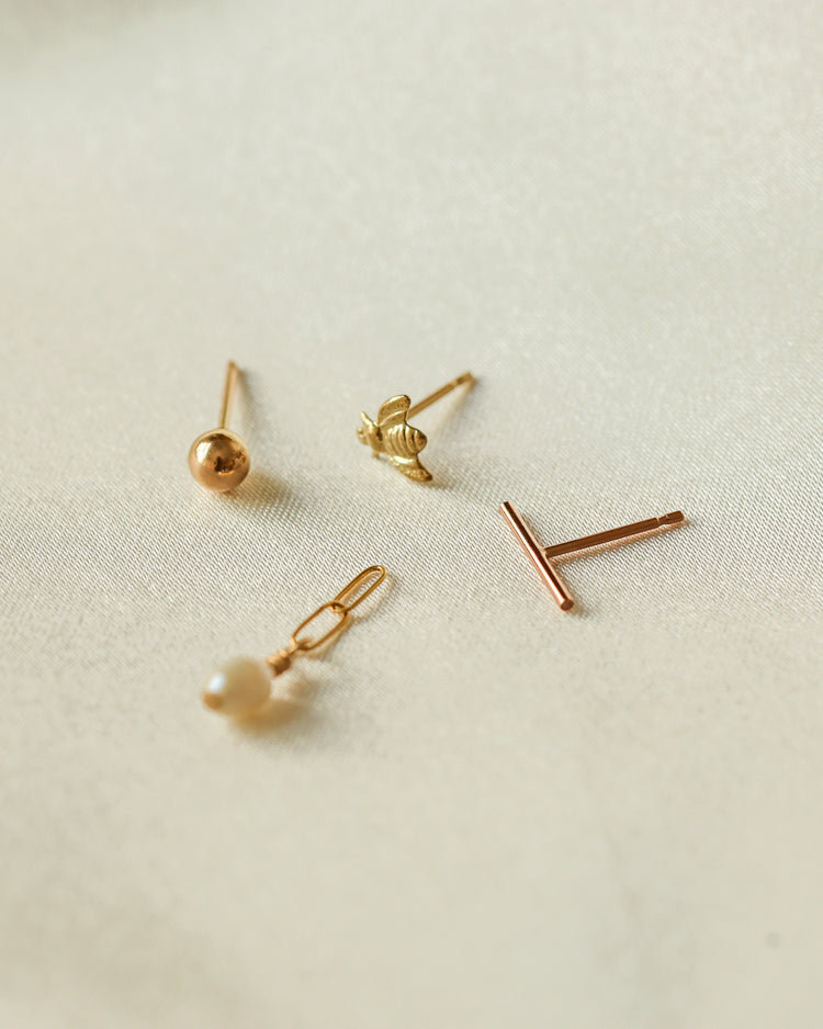 Rose Gold Filled Bar Studs