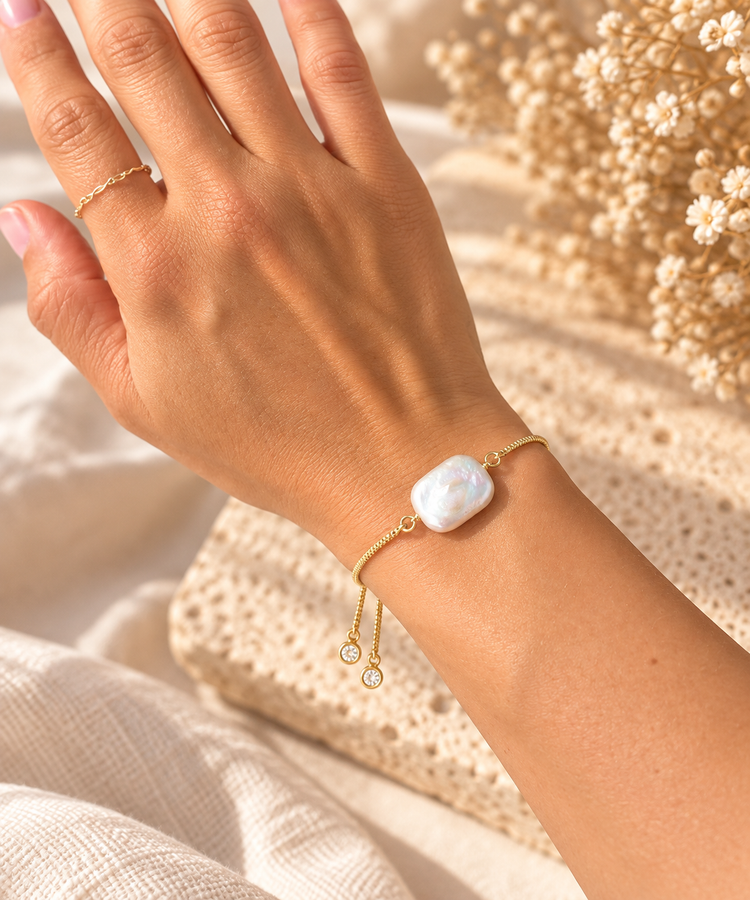 Adjustable Freshwater Pearl Bracelet